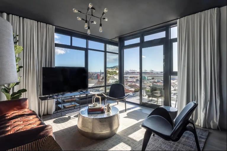 Crimson Square Apartment Cape Town